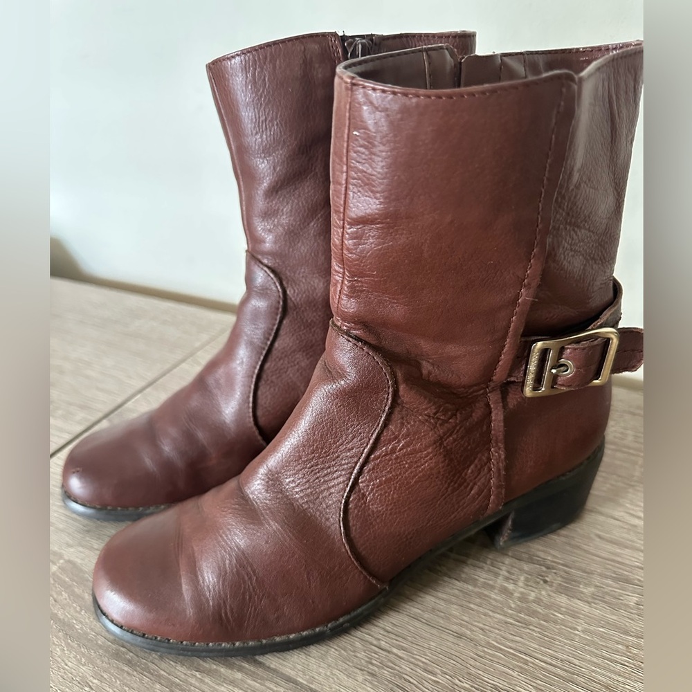 Anne Klein boots